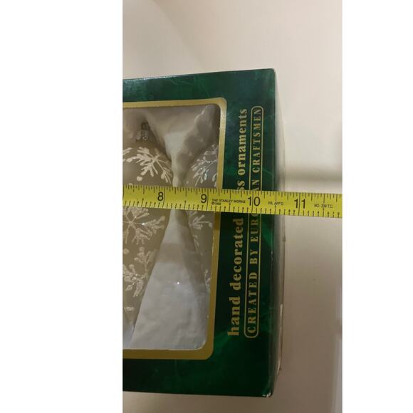 4 VTG Commodore Christmas Classics Ornaments Glass Teardrop Frosted European - Picture 9 of 9